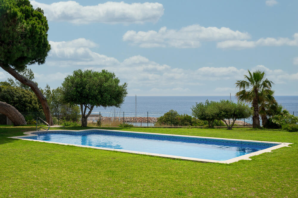 AT084 AT084 Roquer Casa / Xalet Els Munts Torredembarra AT084 AT084 Roquer Casa / Xalet Els Munts Torredembarra