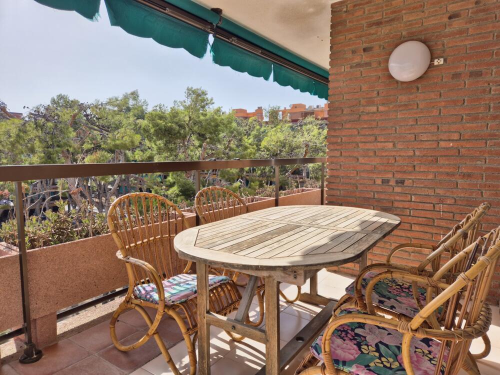 AT037 AT037 Els Pins I Apartament  Torredembarra