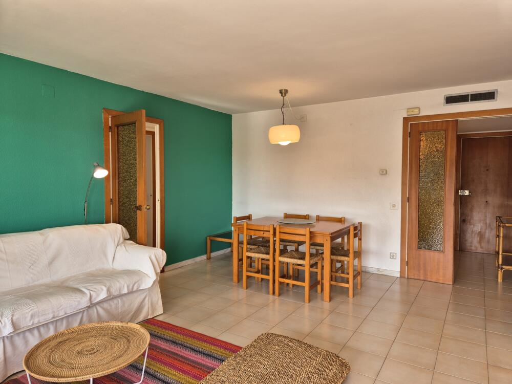 AT037 AT037 Els Pins I Apartament  Torredembarra