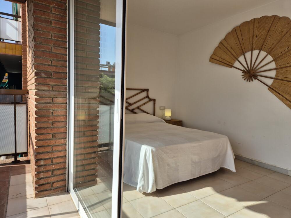 AT037 AT037 Els Pins I Apartament  Torredembarra