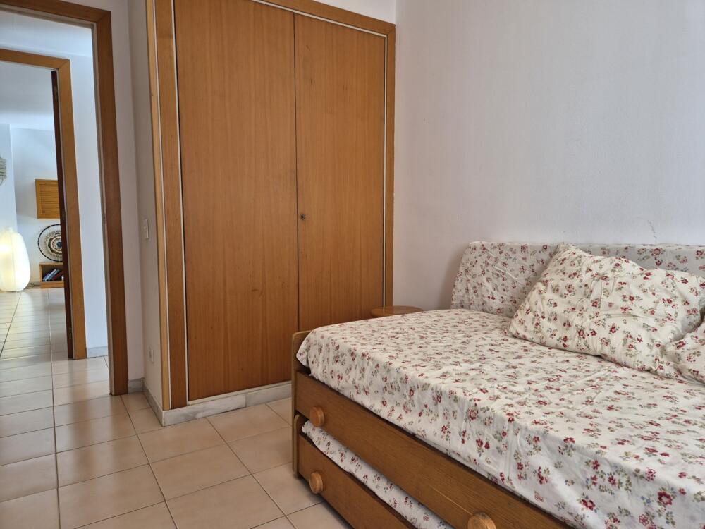 AT037 AT037 Els Pins I Apartament  Torredembarra