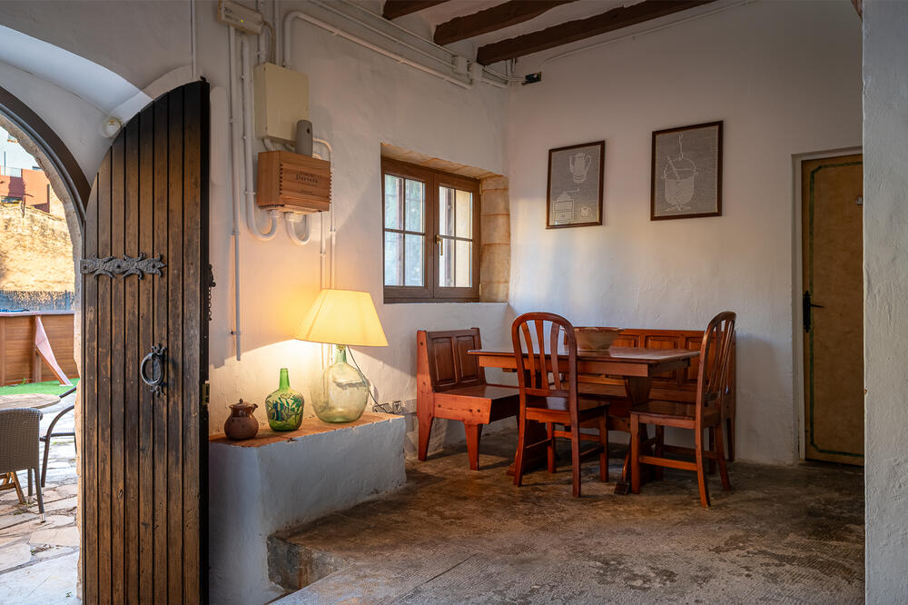 AT504 AT504 Cala Martorella Casa aïllada / Villa Roda de Bera AT504 AT504 Cala Martorella Casa aïllada / Villa Roda de Bera