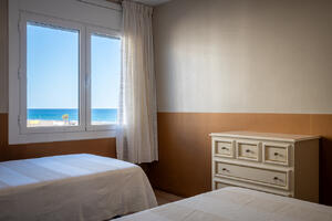 AT064 AT064 Boabi Apartament  Torredembarra