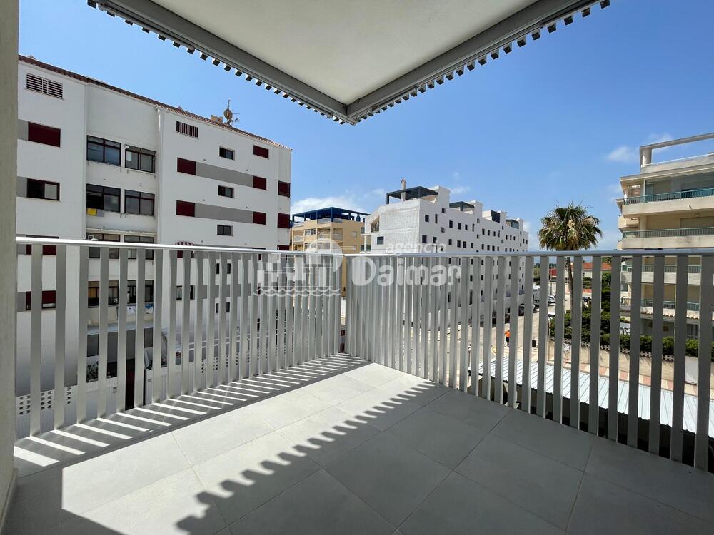 67 ALMAR II BLQ 2 - 3 - 2º - B Apartamento CENTRO Daimús 67 ALMAR II BLQ 2 - 3 - 2º - B Apartamento CENTRO Daimús