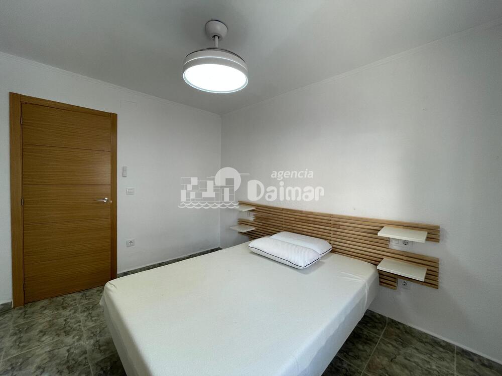 74 NAYADE 3 - 1º - 3 Apartamento CENTRO Daimús