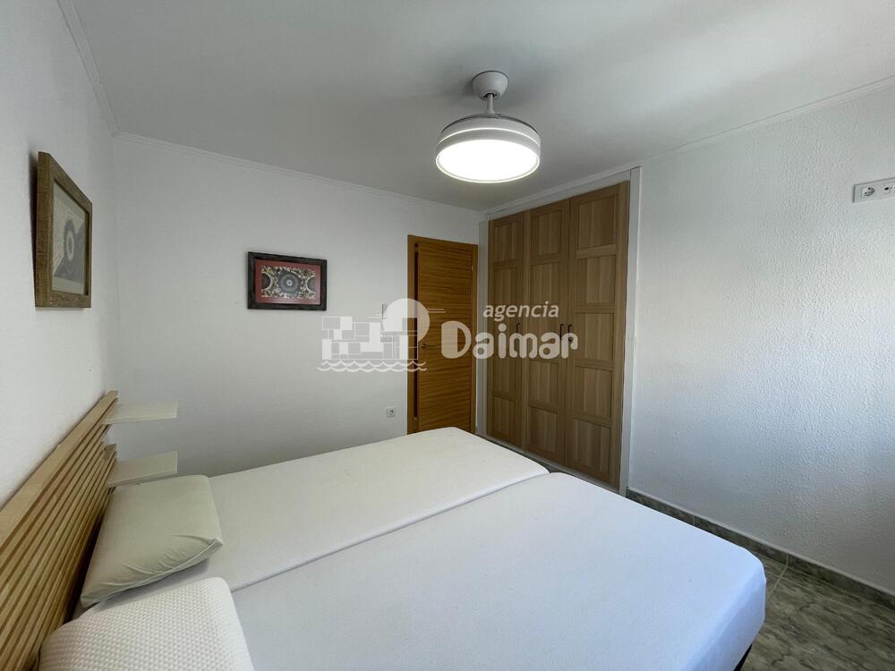 74 NAYADE 3 - 1º - 3 Apartamento CENTRO Daimús