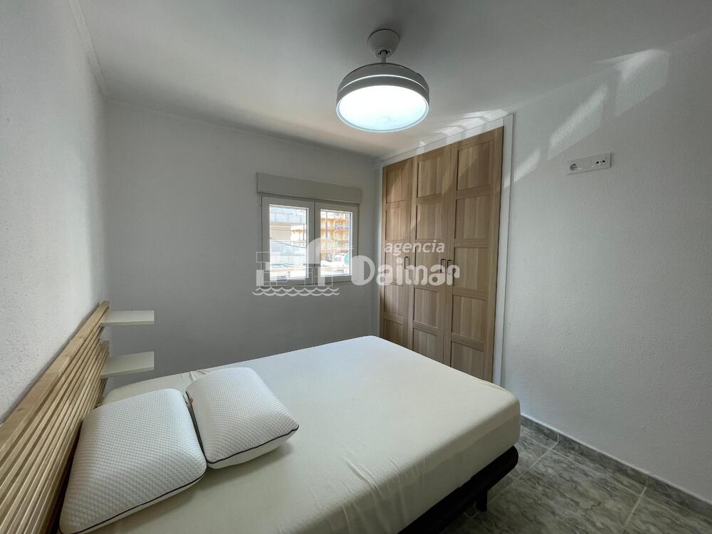 74 NAYADE 3 - 1º - 3 Apartamento CENTRO Daimús