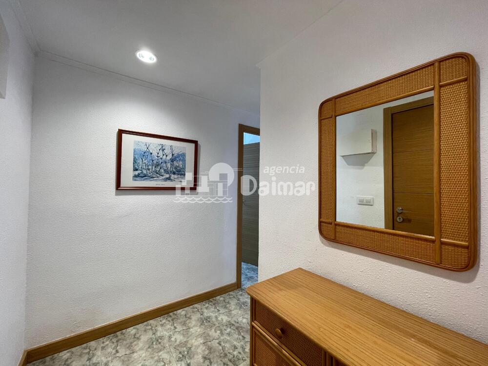 74 NAYADE 3 - 1º - 3 Apartamento CENTRO Daimús