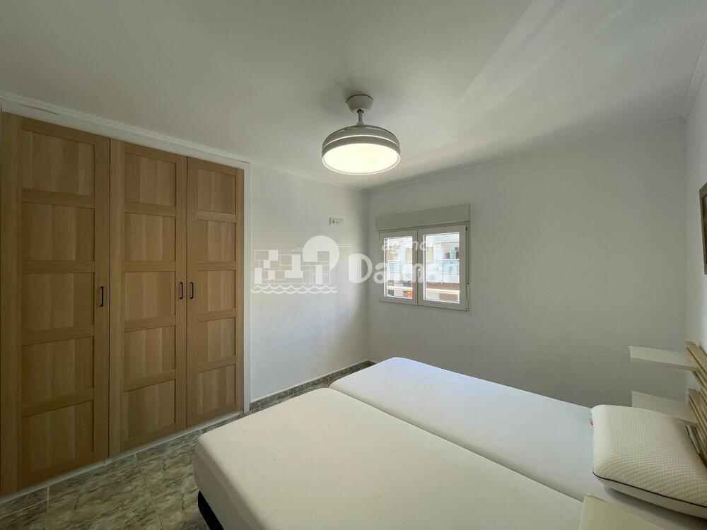 74 NAYADE 3 - 1º - 3 Apartamento CENTRO Daimús