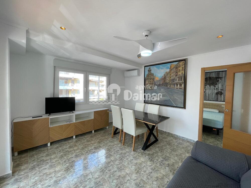 74 NAYADE 3 - 1º - 3 Apartamento CENTRO Daimús