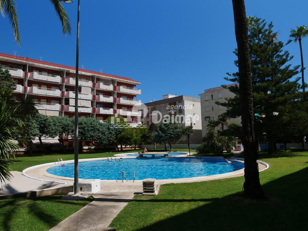 121 SEMIRAMIS V 2 - 4º - 32 Apartamento  Daimús