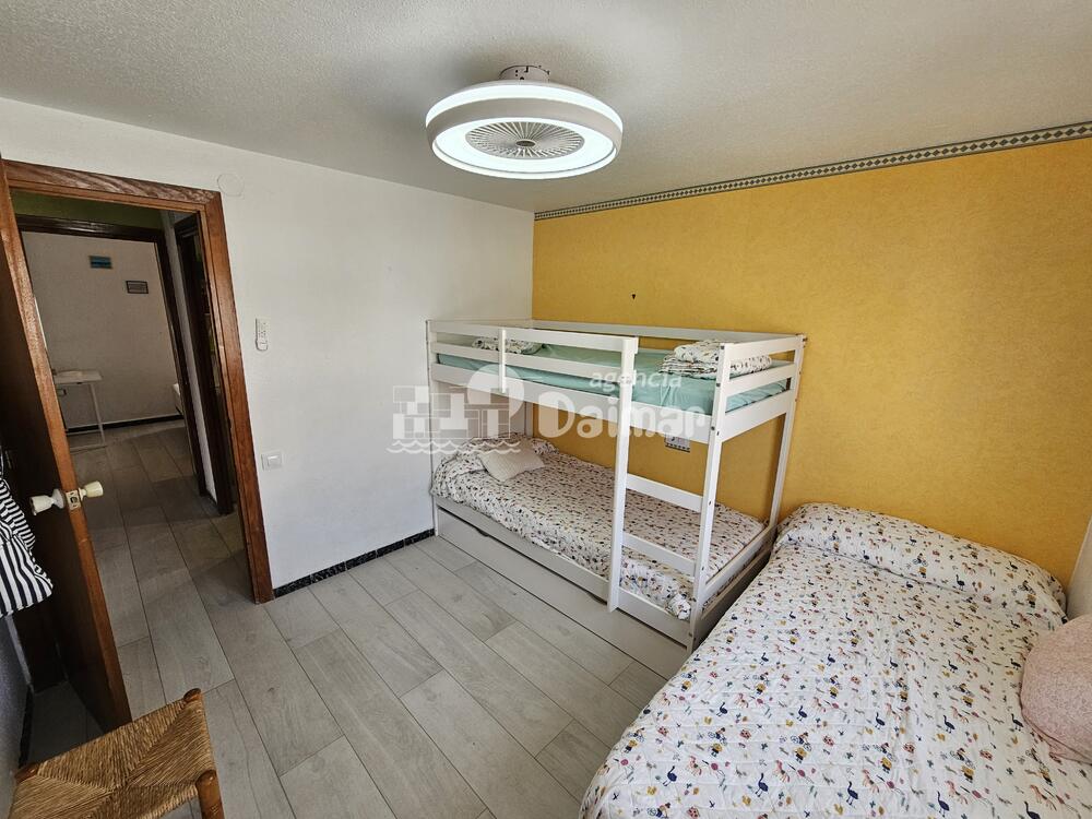 121 SEMIRAMIS V 2 - 4º - 32 Apartamento  Daimús