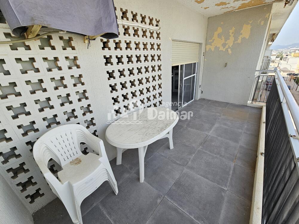 121 SEMIRAMIS V 2 - 4º - 32 Apartamento  Daimús