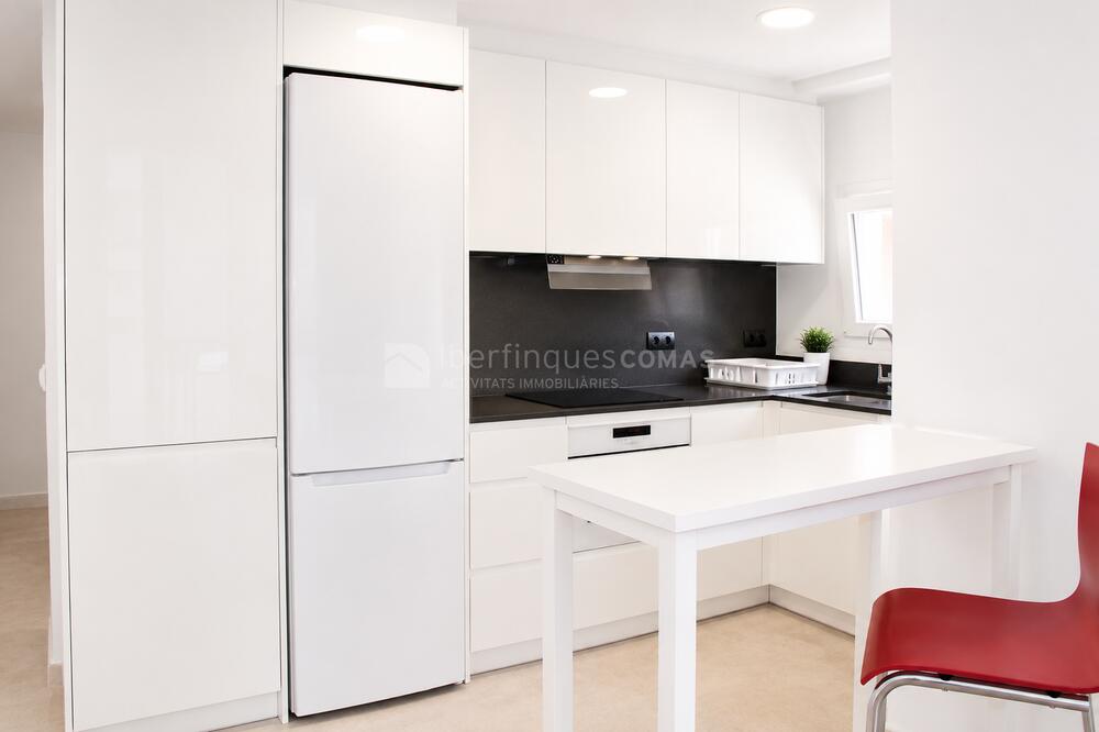 27 Edif. Galatea- c/ Enric Vincke,3 Esc C- 1er, 2ona Apartament Palamós 27 Edif. Galatea- c/ Enric Vincke,3 Esc C- 1er, 2ona Apartament Palamós