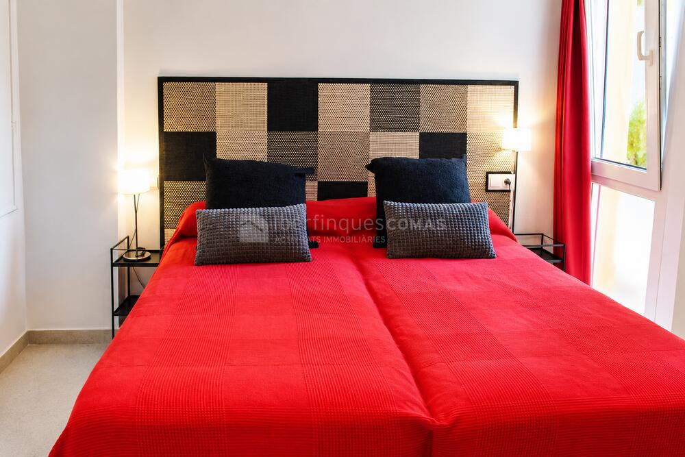 27 Edif. Galatea- c/ Enric Vincke,3 Esc C- 1er, 2ona Apartament Palamós 27 Edif. Galatea- c/ Enric Vincke,3 Esc C- 1er, 2ona Apartament Palamós
