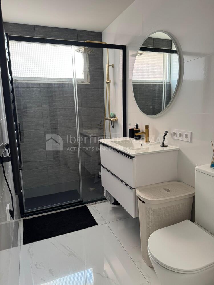 66 Edif. Empordà - Passeig del Mar, 3, esc b, planta 15, porta 115 Apartament Palamós 66 Edif. Empordà - Passeig del Mar, 3, esc b, planta 15, porta 115 Apartament Palamós