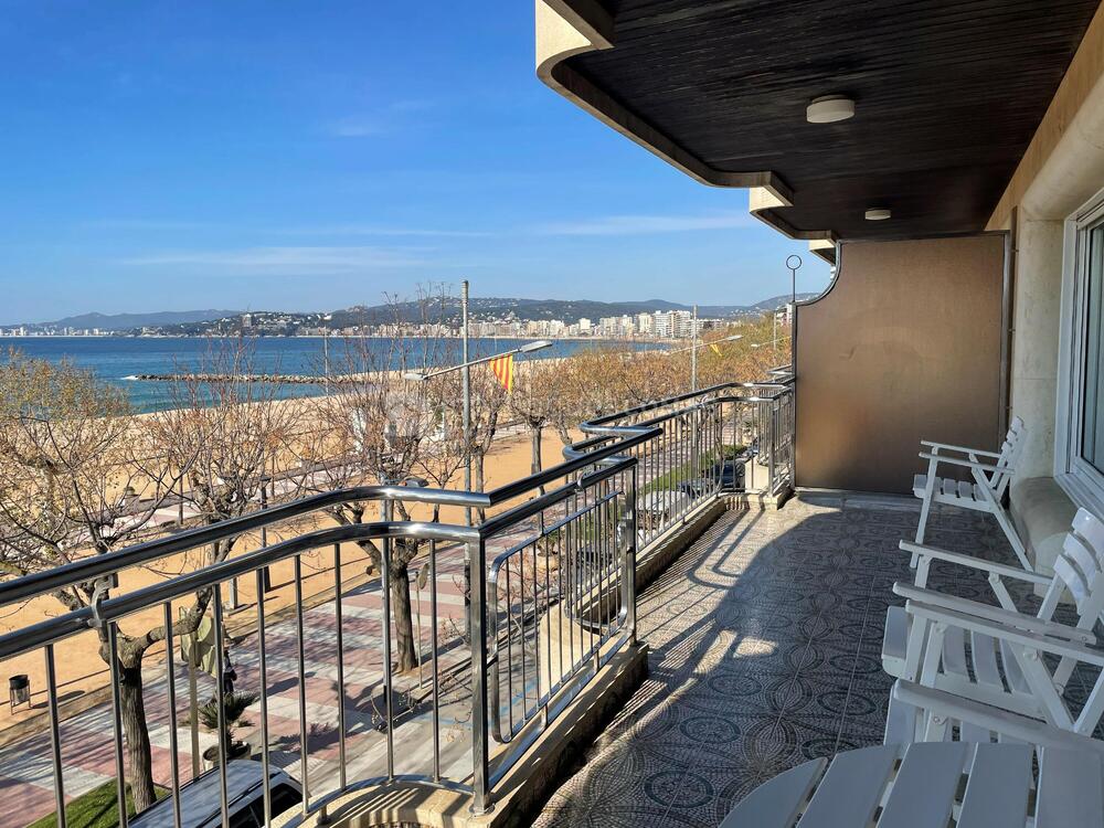 55 Edifici Alborada- c/ Mallorca, 2 , 2on C Apartamento Palamós 55 Edifici Alborada- c/ Mallorca, 2 , 2on C Apartamento Palamós