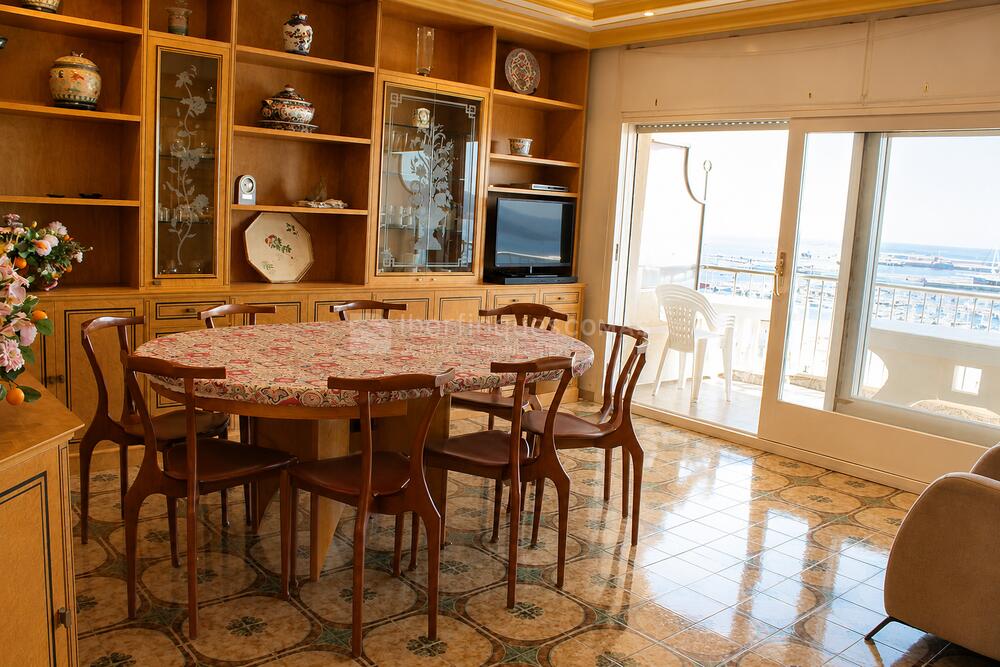 05 Edif. Alborada- c/ Mallorca, 2 , 5é B + parquing 15 Apartament Palamós 05 Edif. Alborada- c/ Mallorca, 2 , 5é B + parquing 15 Apartament Palamós