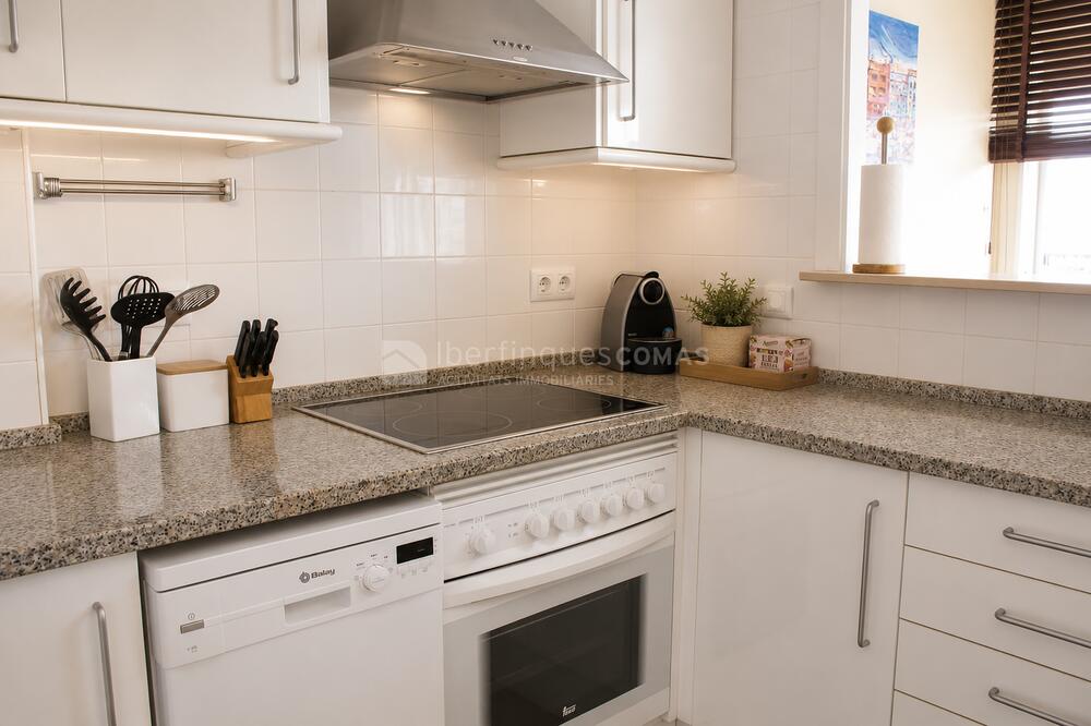 32 Edif. Empordà - Passeig del Mar, 3, esc c, planta 13, porta 173 + parquing 38 Apartament Palamós 32 Edif. Empordà - Passeig del Mar, 3, esc c, planta 13, porta 173 + parquing 38 Apartament Palamós