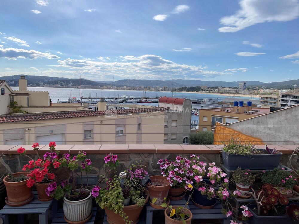 18 Dúplex a Ramon i Cajal, 3 Apartament Palamós 18 Dúplex a Ramon i Cajal, 3 Apartament Palamós