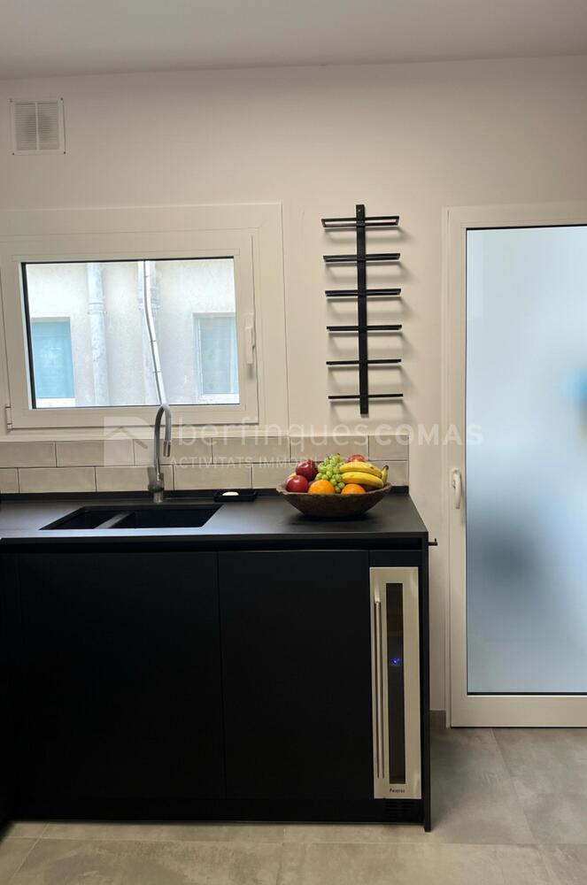 22 c/ Ramón i Cajal 8 - Àtic 1er + parquing c/ Provença 16, núm 108 Apartament Palamós 22 c/ Ramón i Cajal 8 - Àtic 1er + parquing c/ Provença 16, núm 108 Apartament Palamós