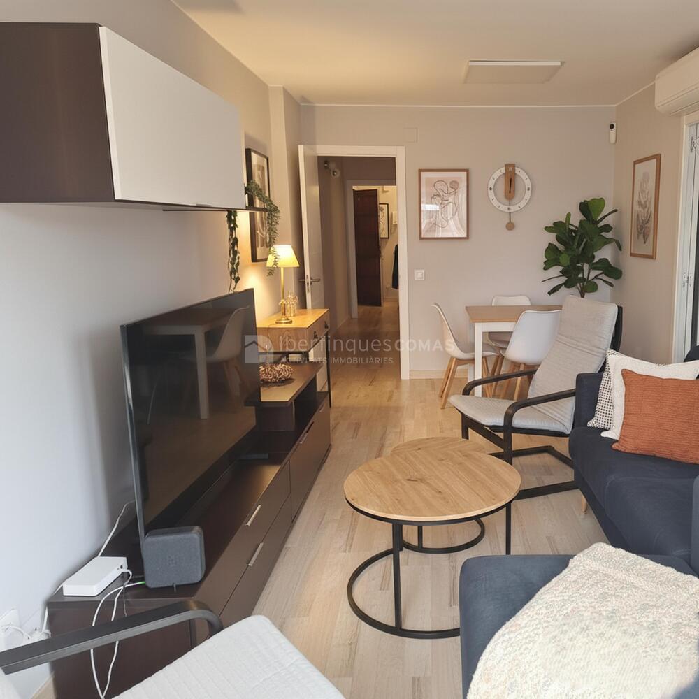 02 C/ Santa Bárbara 13-15, esc B, 2on 1ª Apartament centre Palamós 02 C/ Santa Bárbara 13-15, esc B, 2on 1ª Apartament centre Palamós