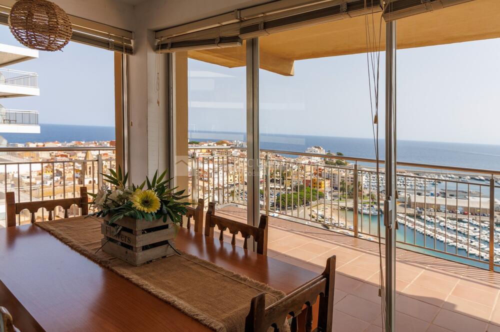 89 Ed. Empordà Esc A planta 18, porta 69 Apartament Passeig del Mar Palamós 89 Ed. Empordà Esc A planta 18, porta 69 Apartament Passeig del Mar Palamós