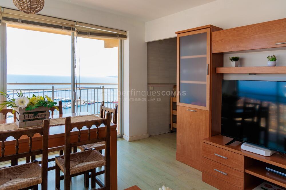 89 Ed. Empordà Esc A planta 18, porta 69 Apartament Passeig del Mar Palamós 89 Ed. Empordà Esc A planta 18, porta 69 Apartament Passeig del Mar Palamós