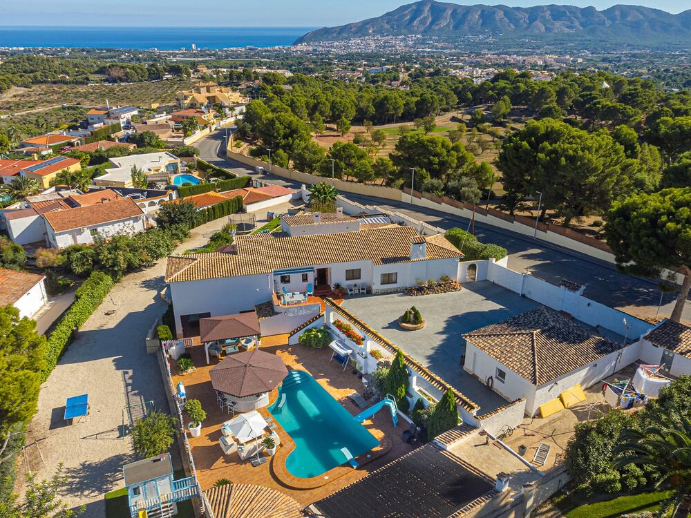 96 Belmonte Detached house / Villa  Alfaz del pi