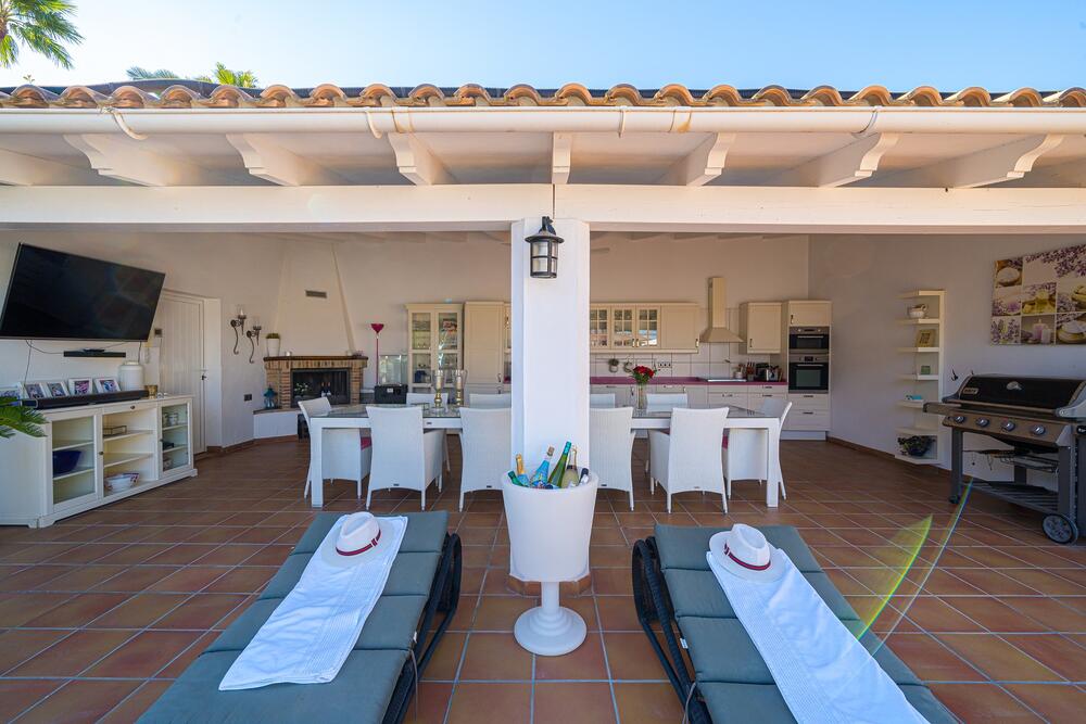 96 Belmonte Detached house / Villa  Alfaz del pi