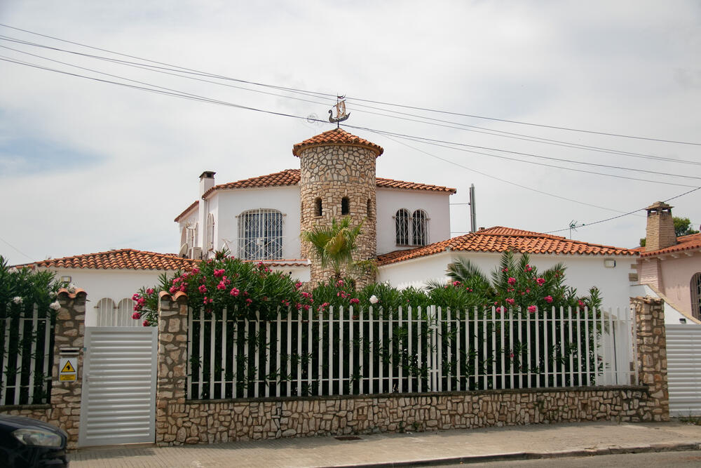 V-VIENA VILLA VIENA Villa privée / Villa Mont-roig del Camp V-VIENA VILLA VIENA Villa privée / Villa Mont-roig del Camp