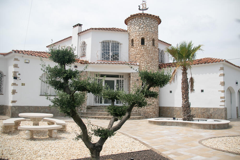 V-VIENA VILLA VIENA Villa privée / Villa Mont-roig del Camp V-VIENA VILLA VIENA Villa privée / Villa Mont-roig del Camp