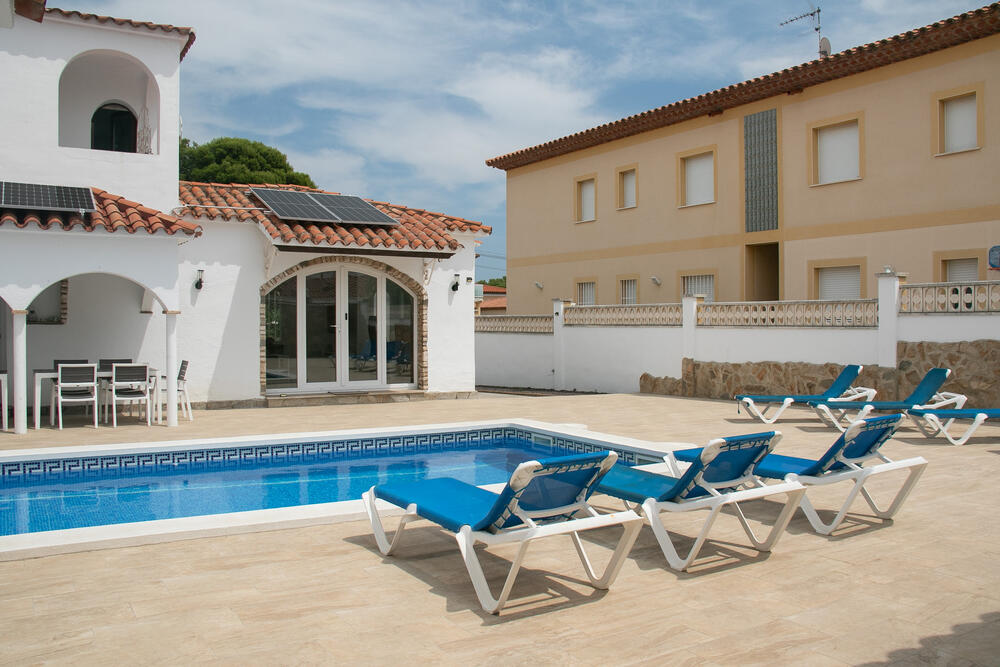 V-VIENA VILLA VIENA Villa privée / Villa Mont-roig del Camp V-VIENA VILLA VIENA Villa privée / Villa Mont-roig del Camp