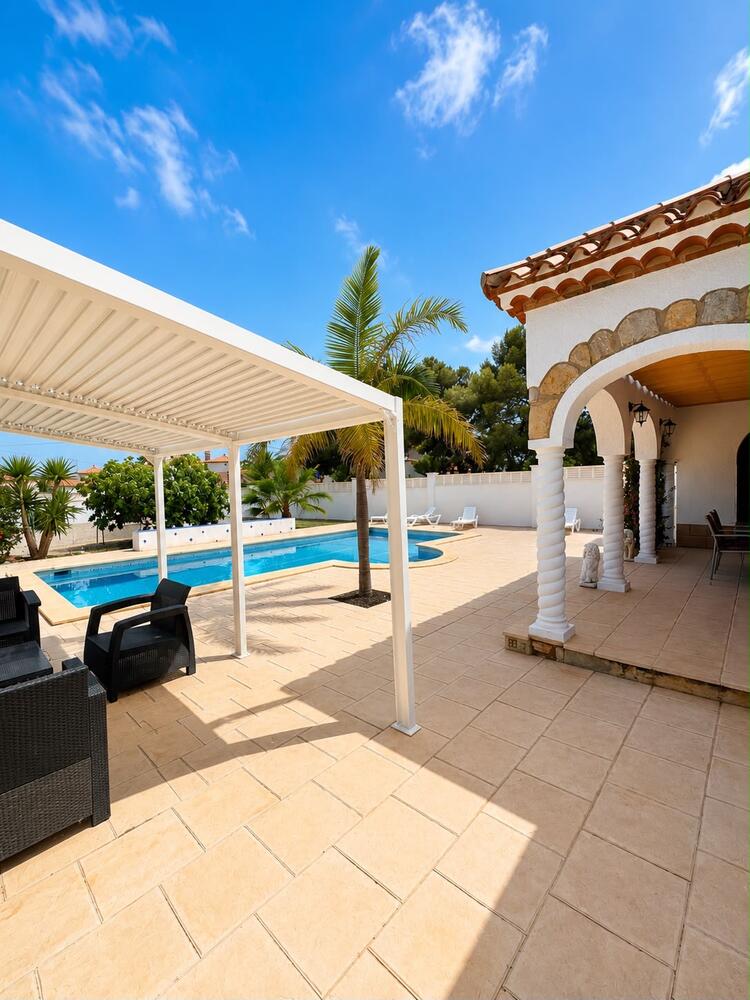 V-DEL CAPITAN VILLA DEL CAPITAN Casa aislada / Villa Mont-roig del Camp V-DEL CAPITAN VILLA DEL CAPITAN Casa aislada / Villa Mont-roig del Camp