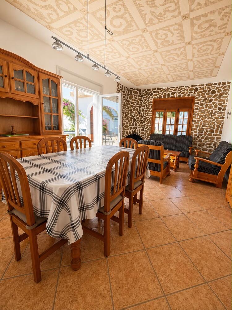 V-DEL CAPITAN VILLA DEL CAPITAN Casa aislada / Villa Mont-roig del Camp V-DEL CAPITAN VILLA DEL CAPITAN Casa aislada / Villa Mont-roig del Camp