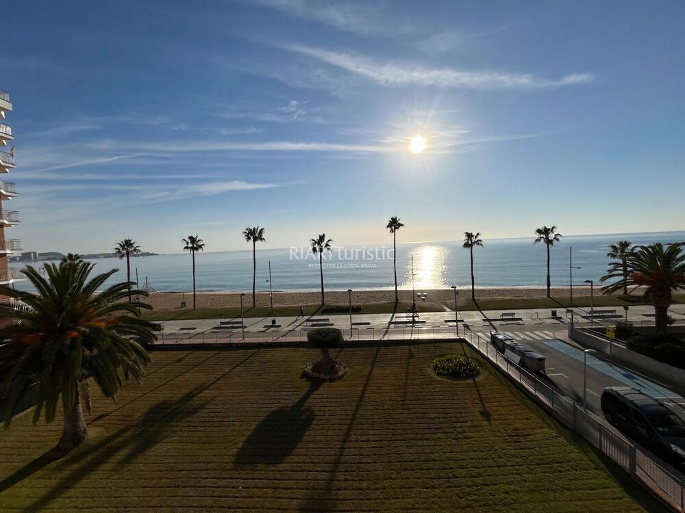 L02.16 SANTA MARIA 16 Apartamento COSTA BRAVA TORRE VALENTINA - CALONGE L02.16 SANTA MARIA 16 Apartamento COSTA BRAVA TORRE VALENTINA - CALONGE