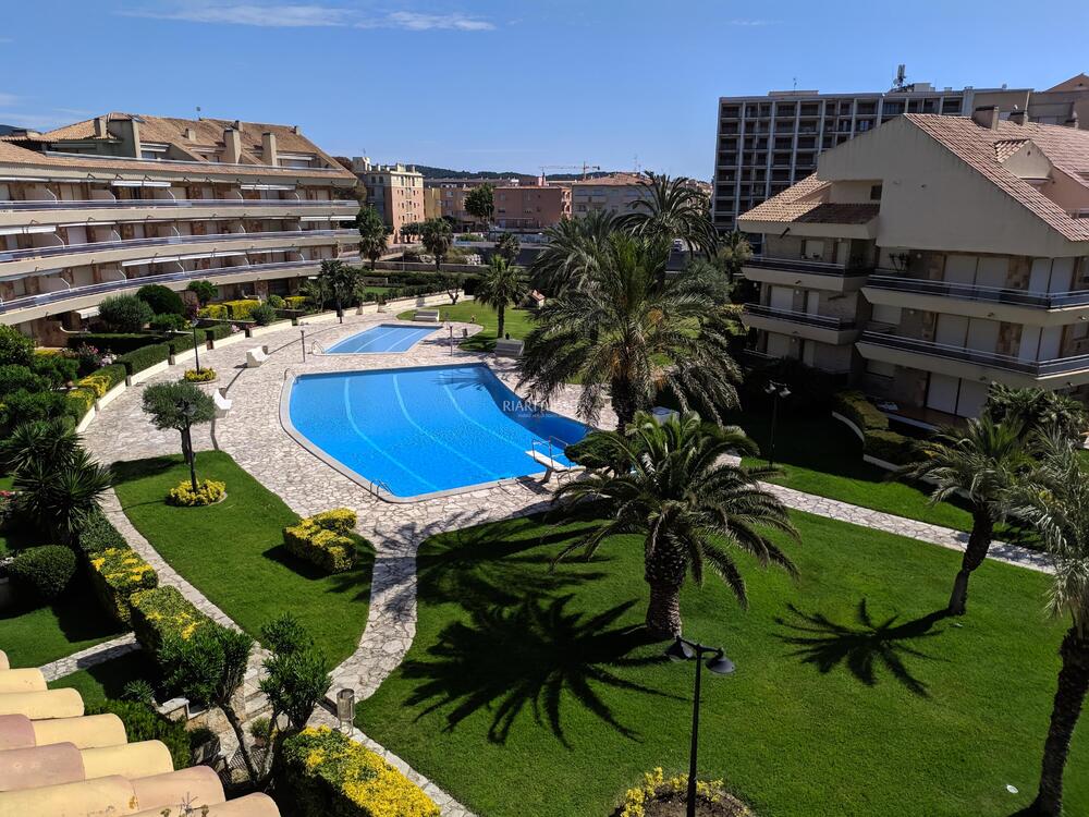L04.9.407/13 MARITIM  IV  07/13 Apartment COSTA BRAVA TORRE VALENTINA - CALONGE