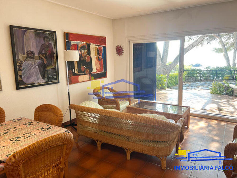 CAS 9 CAS 9 Apartamento Les Tonyines LLANÇA CAS 9 CAS 9 Apartamento Les Tonyines LLANÇA