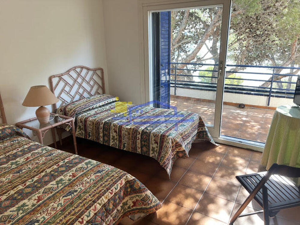 CAS 9 CAS 9 Apartamento Les Tonyines LLANÇA CAS 9 CAS 9 Apartamento Les Tonyines LLANÇA