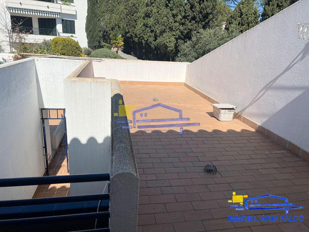 CAS 9 CAS 9 Apartamento Les Tonyines LLANÇA CAS 9 CAS 9 Apartamento Les Tonyines LLANÇA