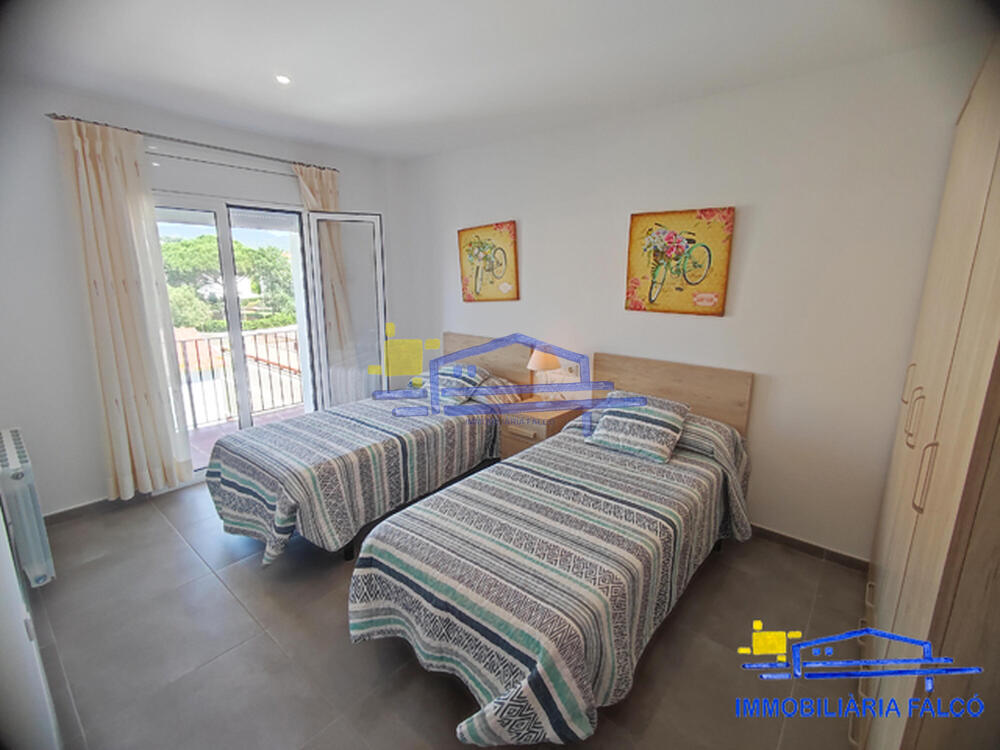 AP-1 AP-1 Apartament LLANÇA AP-1 AP-1 Apartament LLANÇA