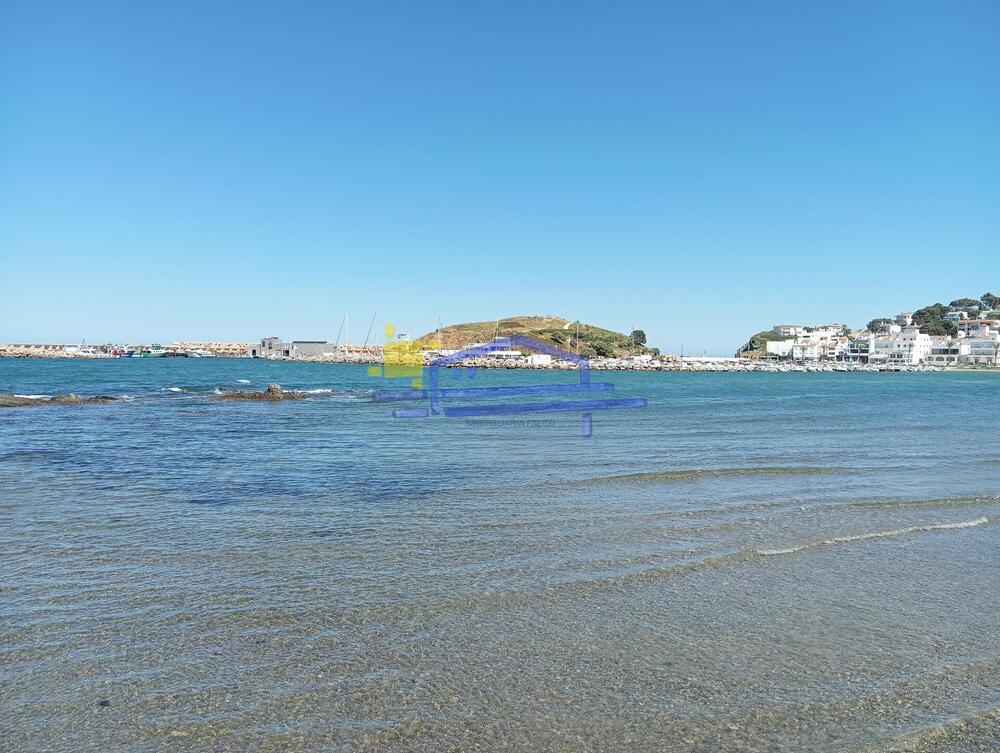 AP-8 FONDU Apartament El Port Llançà AP-8 FONDU Apartament El Port Llançà