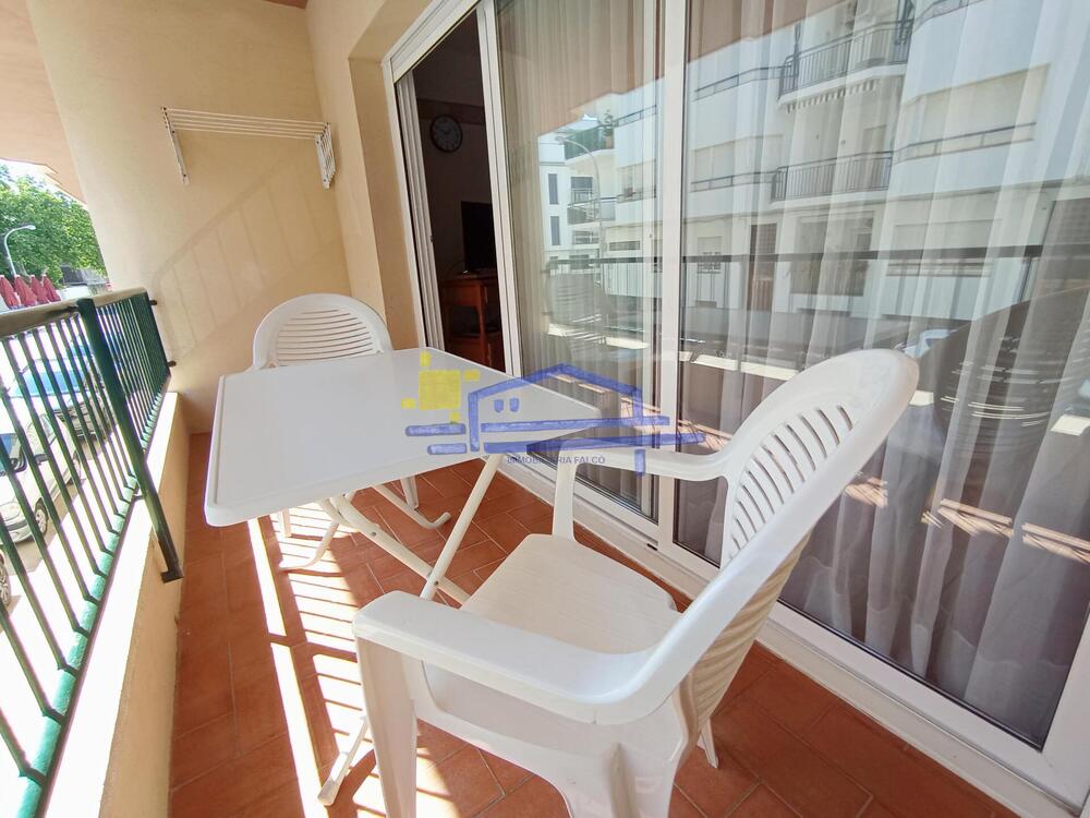 AP-8 FONDU Apartament El Port Llançà AP-8 FONDU Apartament El Port Llançà