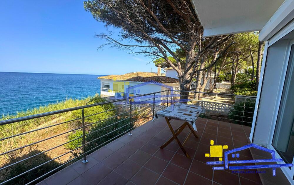 CAS 4 MAYER Casa aïllada / Villa Cau del Llop Llançà CAS 4 MAYER Casa aïllada / Villa Cau del Llop Llançà