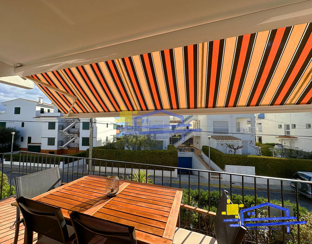 AP-36 SALA Apartment Sant Carles LLANÇÀ AP-36 SALA Apartment Sant Carles LLANÇÀ