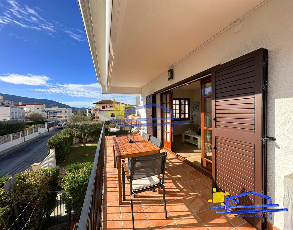 AP-36 SALA Apartment Sant Carles LLANÇÀ AP-36 SALA Apartment Sant Carles LLANÇÀ