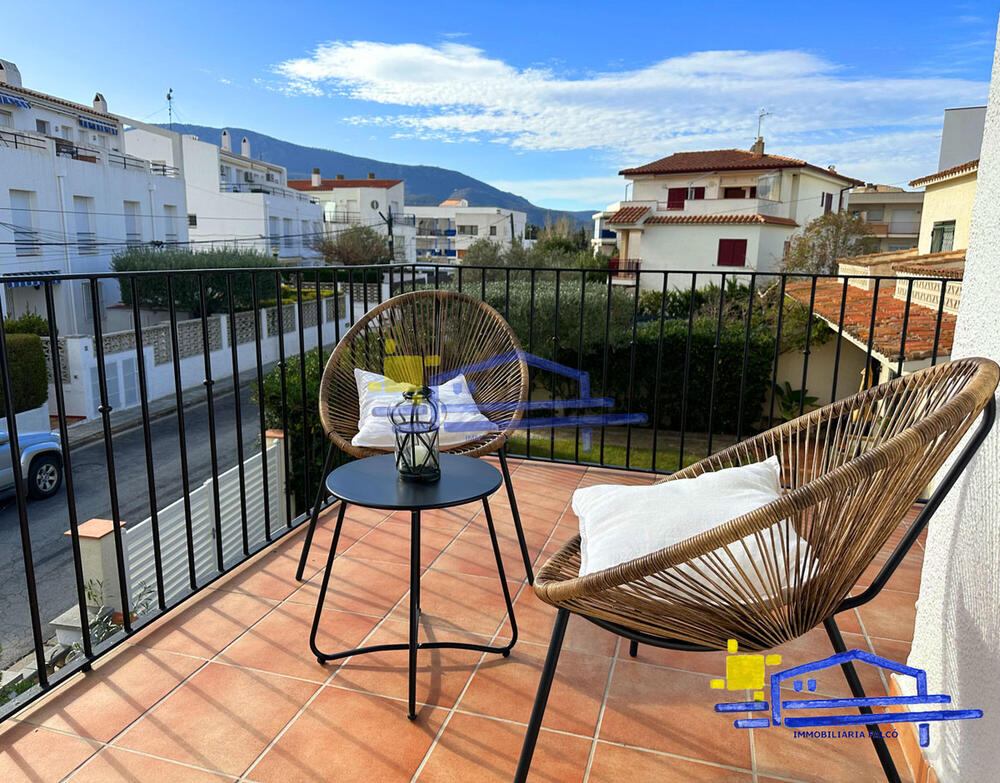 AP-36 SALA Apartment Sant Carles LLANÇÀ AP-36 SALA Apartment Sant Carles LLANÇÀ