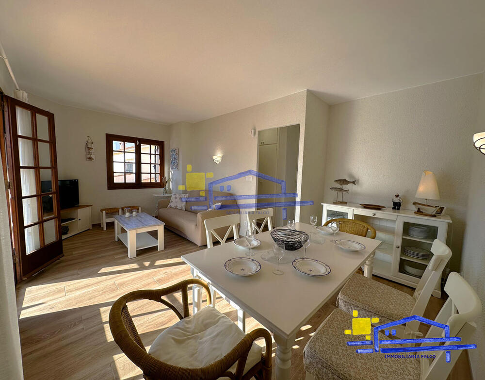 AP-36 SALA Apartment Sant Carles LLANÇÀ AP-36 SALA Apartment Sant Carles LLANÇÀ