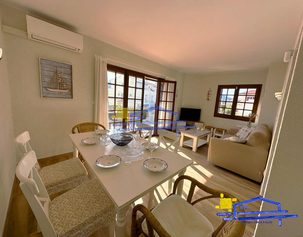 AP-36 SALA Apartment Sant Carles LLANÇÀ AP-36 SALA Apartment Sant Carles LLANÇÀ