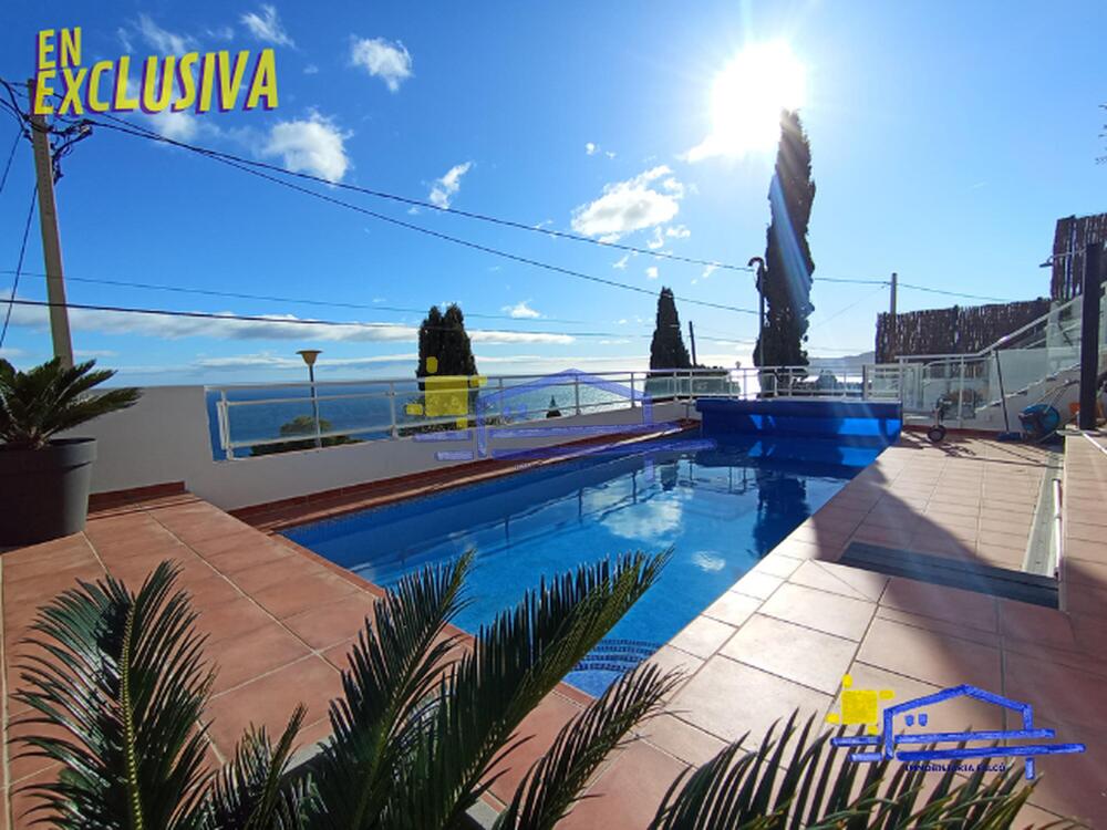 CAS-11 Espectacular casa totalmente reformada con las mejores vistas panoramicas de llançà Casa aislada / Villa fané de dalt Llançà CAS-11 Espectacular casa totalmente reformada con las mejores vistas panoramicas de llançà Casa aislada / Villa fané de dalt Llançà